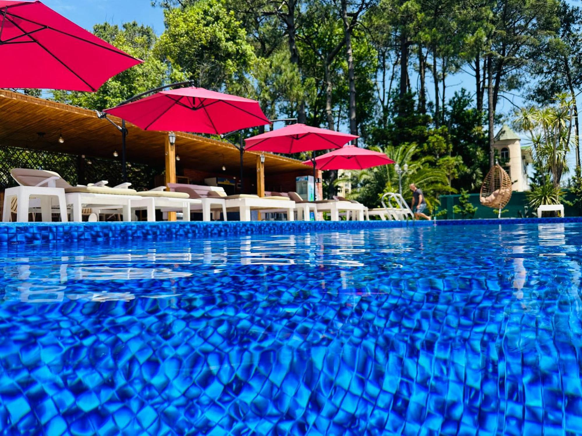 Claude Monet Beach Hotel Ureki Exterior photo
